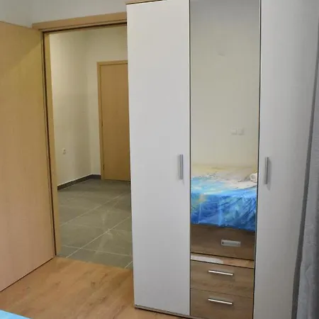 Skorpion * Kaštela