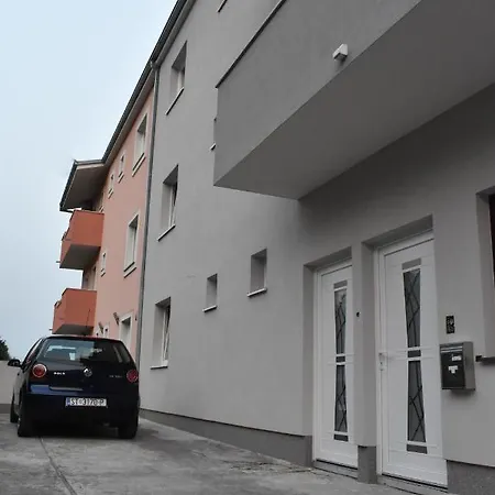 Skorpion Casa de hóspedes Kaštela