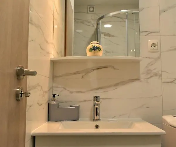 Skorpion Gostinjska kuća Kastela